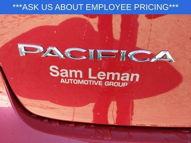 new 2025 Chrysler Pacifica car, priced at $42,915