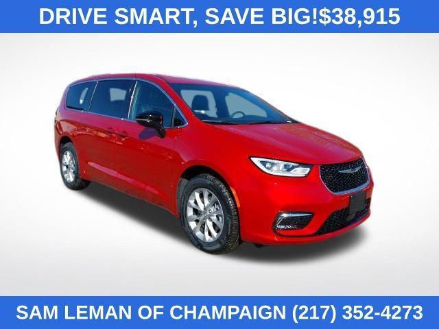 new 2025 Chrysler Pacifica car, priced at $38,915