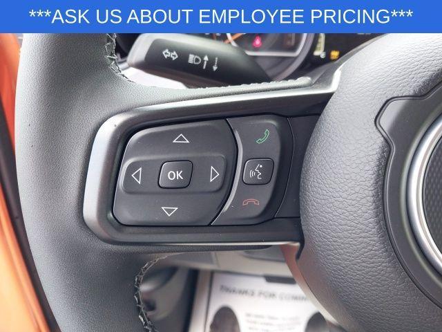 new 2025 Jeep Wrangler car, priced at $49,370