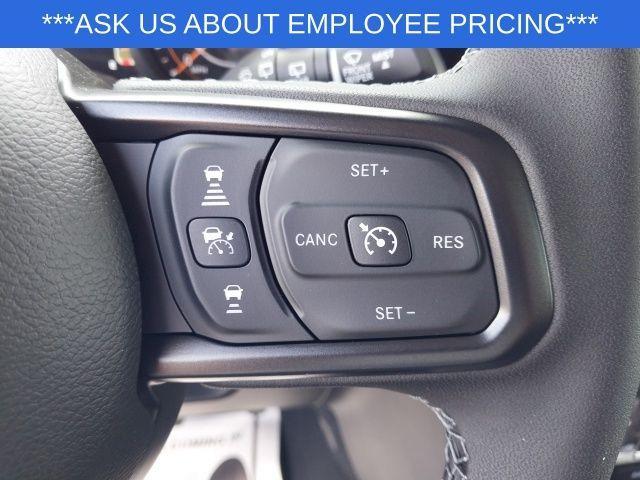 new 2025 Jeep Wrangler car, priced at $49,370