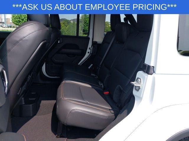 new 2025 Jeep Wrangler car, priced at $48,855