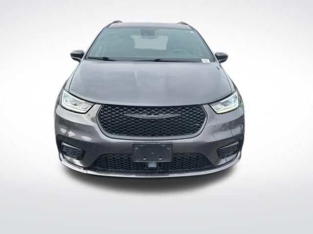 used 2021 Chrysler Pacifica car, priced at $24,925