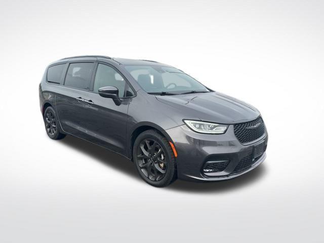 used 2021 Chrysler Pacifica car, priced at $24,925