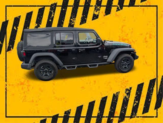 used 2018 Jeep Wrangler Unlimited car, priced at $22,995