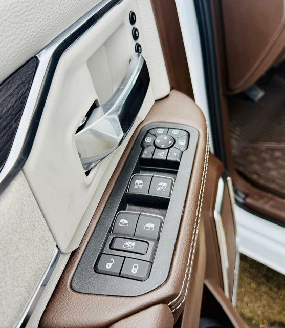new 2025 Ram 2500 car, priced at $72,320
