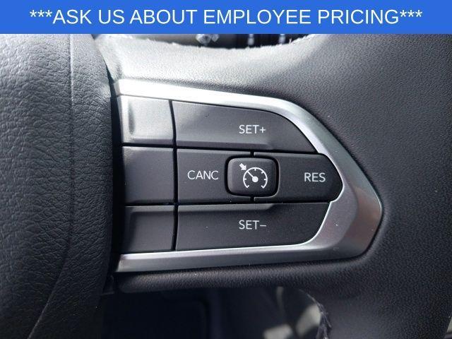 new 2025 Jeep Compass car, priced at $26,360