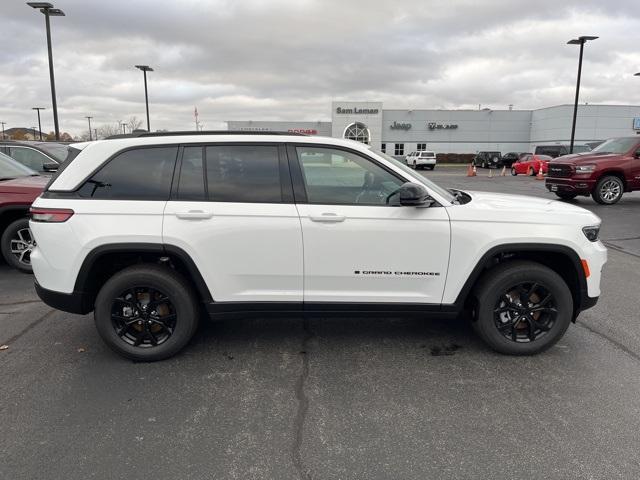 new 2024 Jeep Grand Cherokee car, priced at $38,430