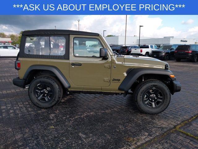 new 2025 Jeep Wrangler car, priced at $30,185