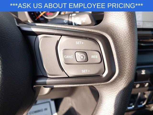 new 2025 Jeep Wrangler car, priced at $30,185
