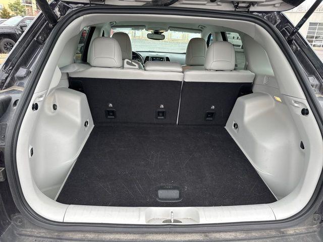 used 2021 Jeep Cherokee car, priced at $21,995