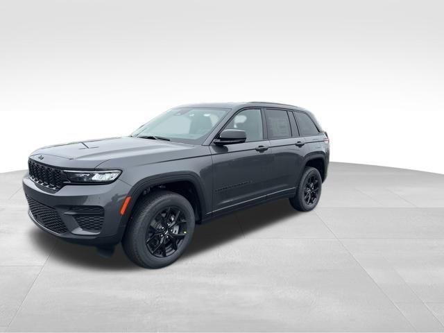 new 2025 Jeep Grand Cherokee car, priced at $39,530