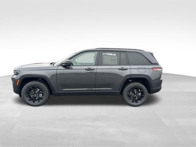 new 2025 Jeep Grand Cherokee car, priced at $39,530