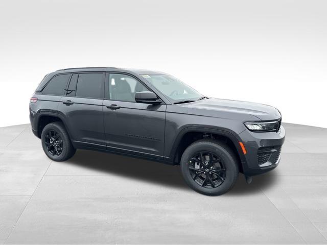 new 2025 Jeep Grand Cherokee car, priced at $39,530