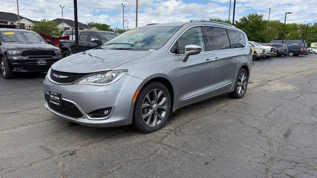 used 2018 Chrysler Pacifica car, priced at $15,086