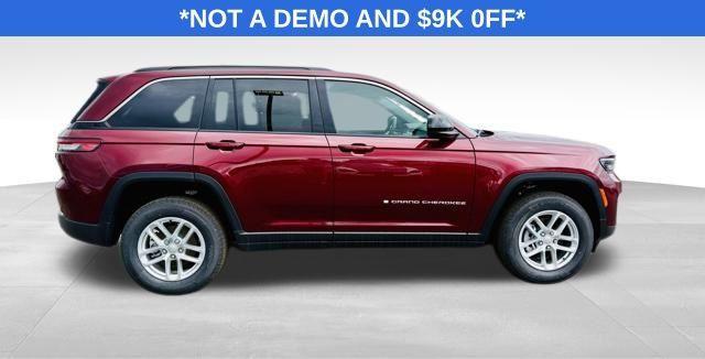 new 2025 Jeep Grand Cherokee car, priced at $34,970