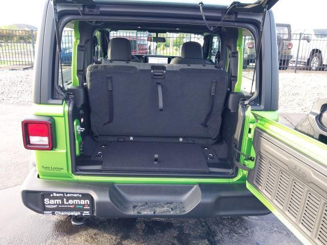 new 2025 Jeep Wrangler car, priced at $32,980