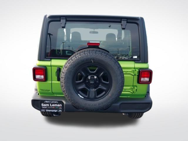 new 2025 Jeep Wrangler car, priced at $32,980