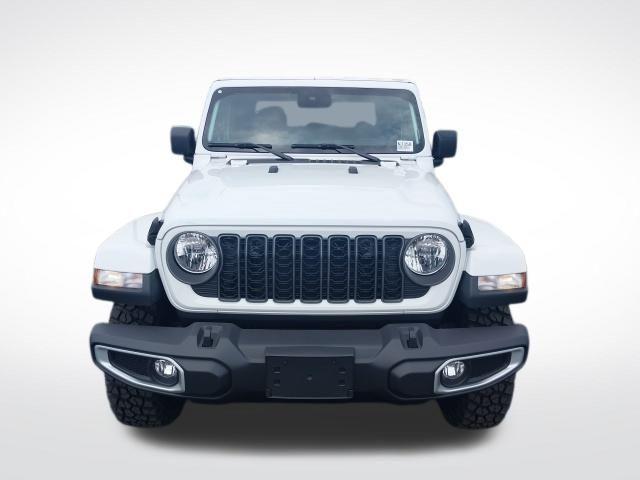 new 2025 Jeep Gladiator car, priced at $41,090