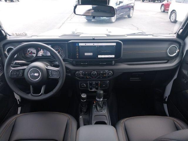 new 2025 Jeep Gladiator car, priced at $41,090