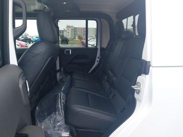 new 2025 Jeep Gladiator car, priced at $41,090