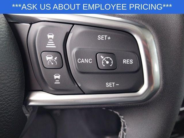 new 2025 Jeep Wrangler car, priced at $47,355