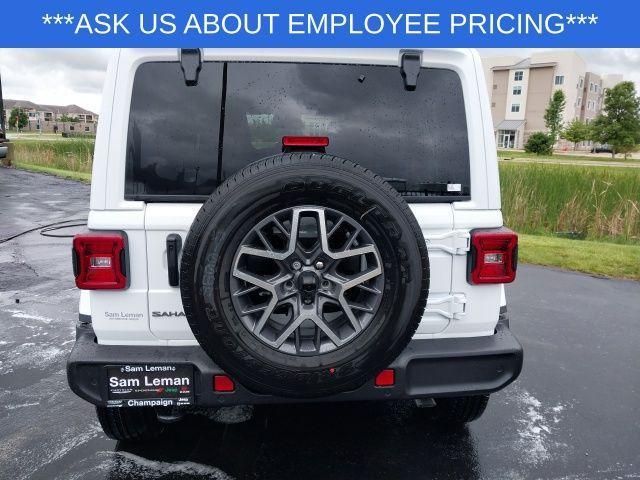 new 2025 Jeep Wrangler car, priced at $47,355