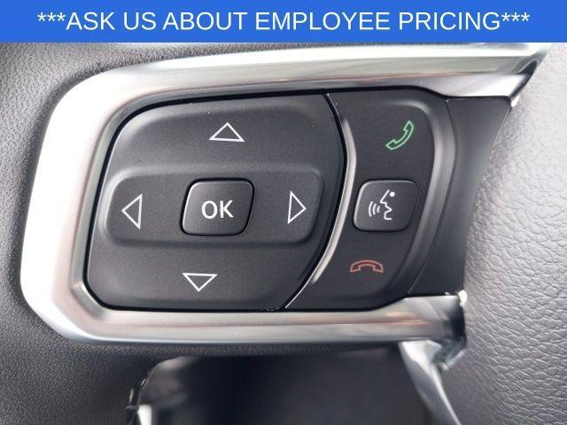 new 2025 Jeep Wrangler car, priced at $47,355