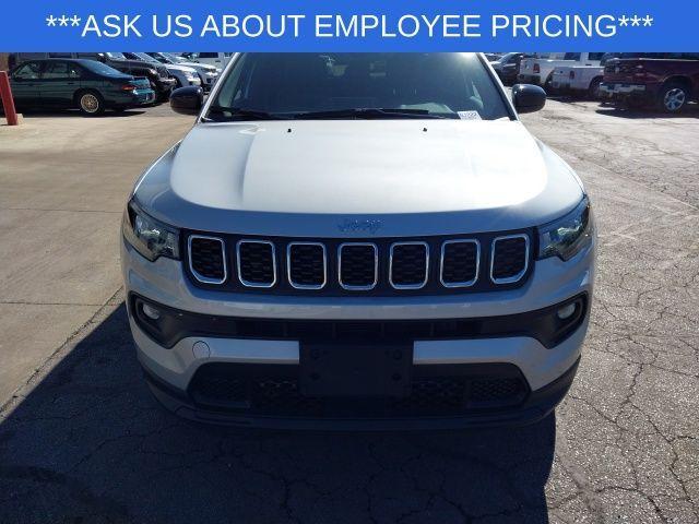 new 2025 Jeep Compass car, priced at $25,360