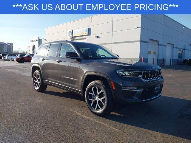 new 2025 Jeep Grand Cherokee car, priced at $44,290