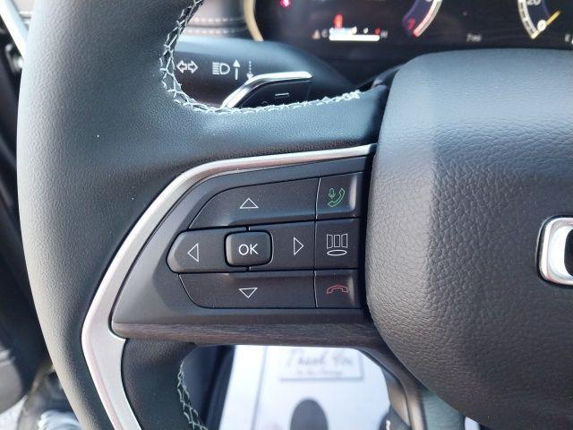 new 2025 Jeep Grand Cherokee car, priced at $40,790