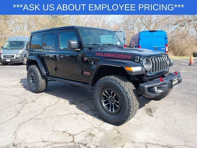 new 2025 Jeep Wrangler car, priced at $60,590