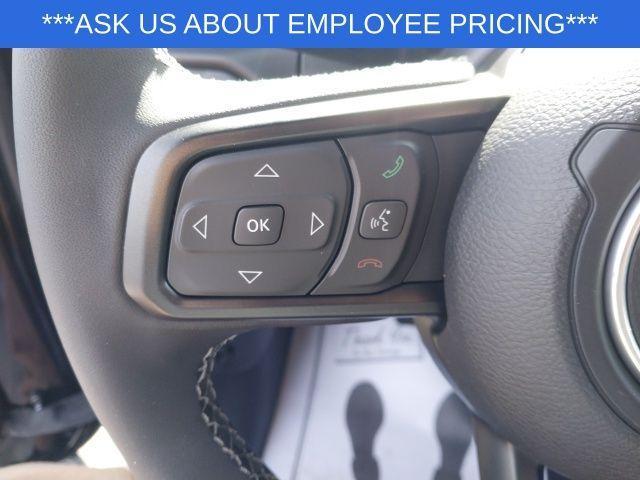 new 2025 Jeep Wrangler car, priced at $60,590
