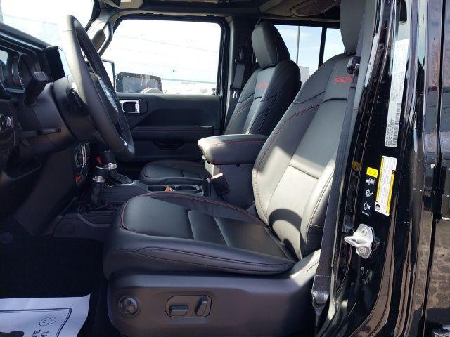 new 2025 Jeep Wrangler car, priced at $57,590