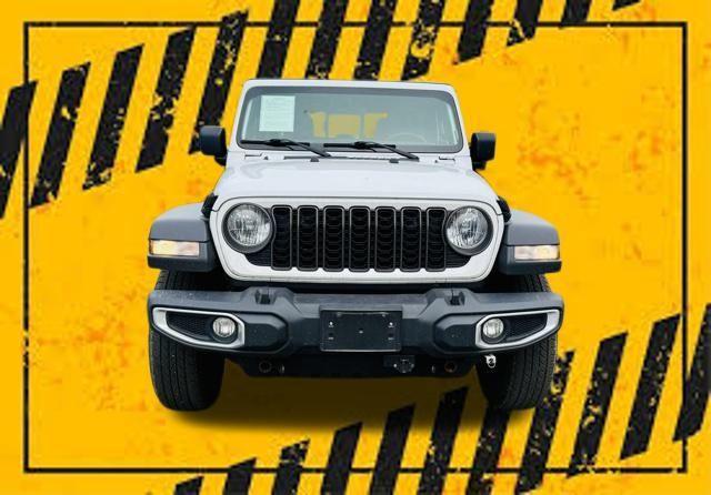 used 2024 Jeep Gladiator car, priced at $37,995