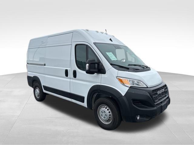 used 2024 Ram ProMaster 2500 car, priced at $40,995