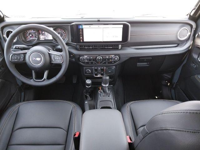 new 2025 Jeep Gladiator car, priced at $41,685