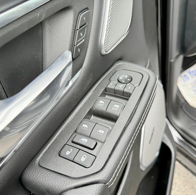 new 2025 Ram 1500 car, priced at $57,605