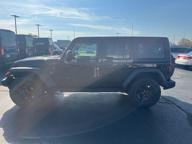 used 2022 Jeep Wrangler Unlimited car, priced at $32,995