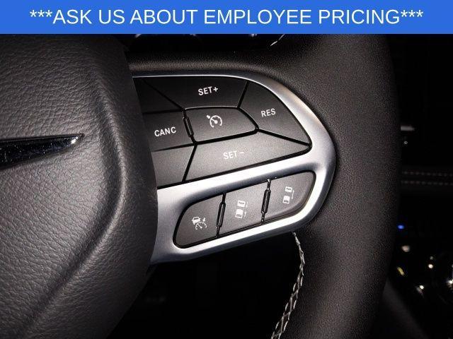 new 2025 Chrysler Pacifica car, priced at $42,420