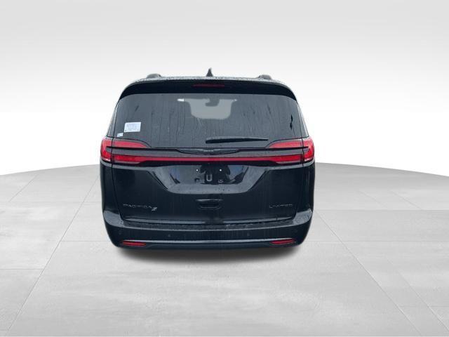 new 2025 Chrysler Pacifica car, priced at $43,545