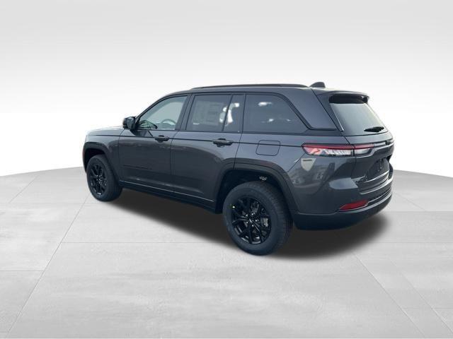 new 2025 Jeep Grand Cherokee car, priced at $39,530