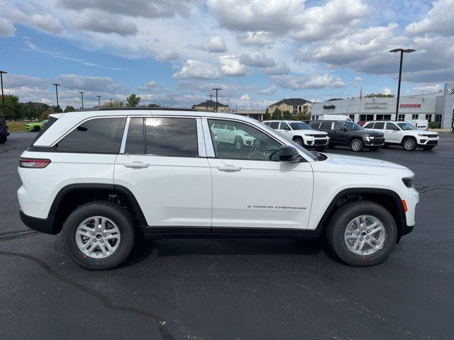 new 2025 Jeep Grand Cherokee car, priced at $36,125