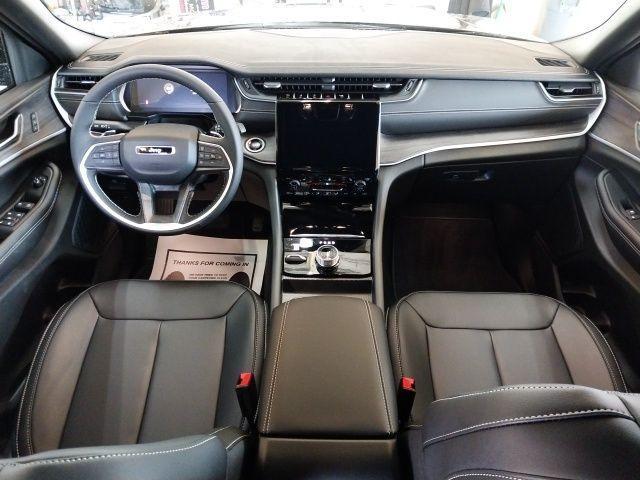 new 2025 Jeep Grand Cherokee L car, priced at $44,720