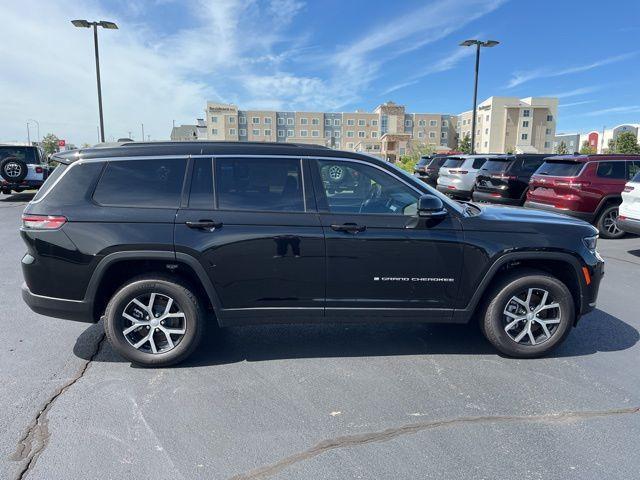 new 2024 Jeep Grand Cherokee L car, priced at $43,410