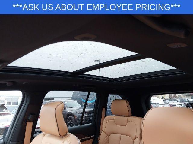 new 2025 Jeep Grand Cherokee car, priced at $56,080