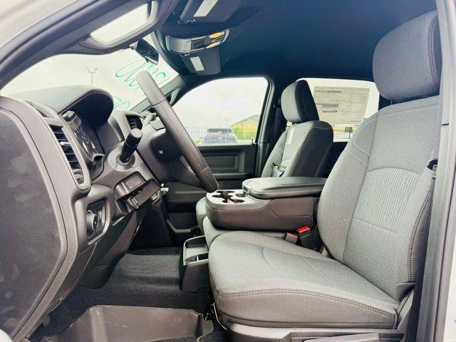 new 2024 Ram 3500 car, priced at $60,885