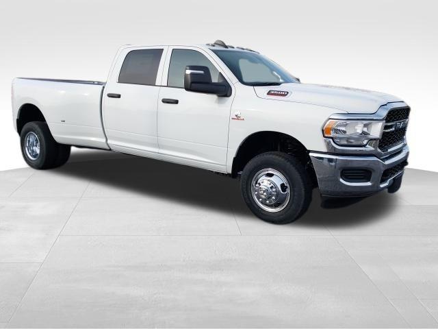 new 2024 Ram 3500 car, priced at $60,885