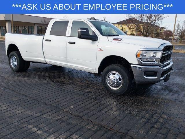 new 2024 Ram 3500 car, priced at $61,885