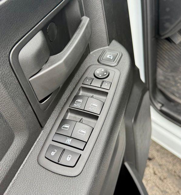 new 2024 Ram 3500 car, priced at $59,385