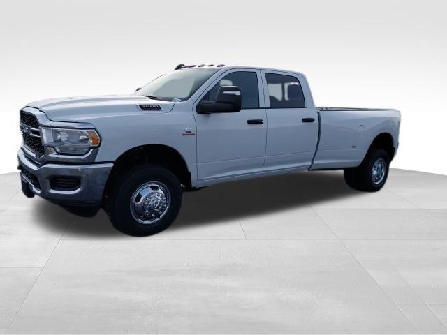 new 2024 Ram 3500 car, priced at $60,885